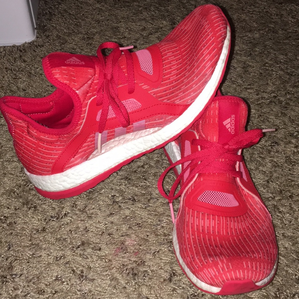 Adidas PureBoost Tennis Shoes!!